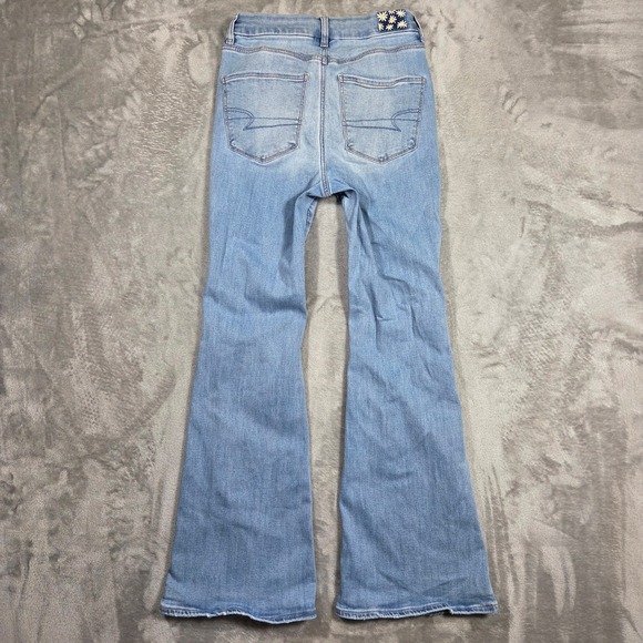 American Eagle Curvy Super High Rise Flare Jeans Light Wash Womens 4 Boho Preppy - Picture 7 of 7
